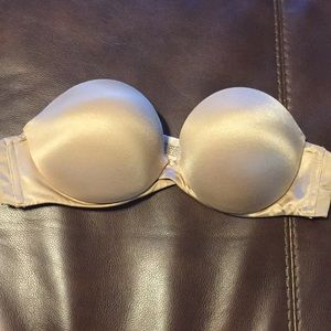 nude strapless bra size 36A